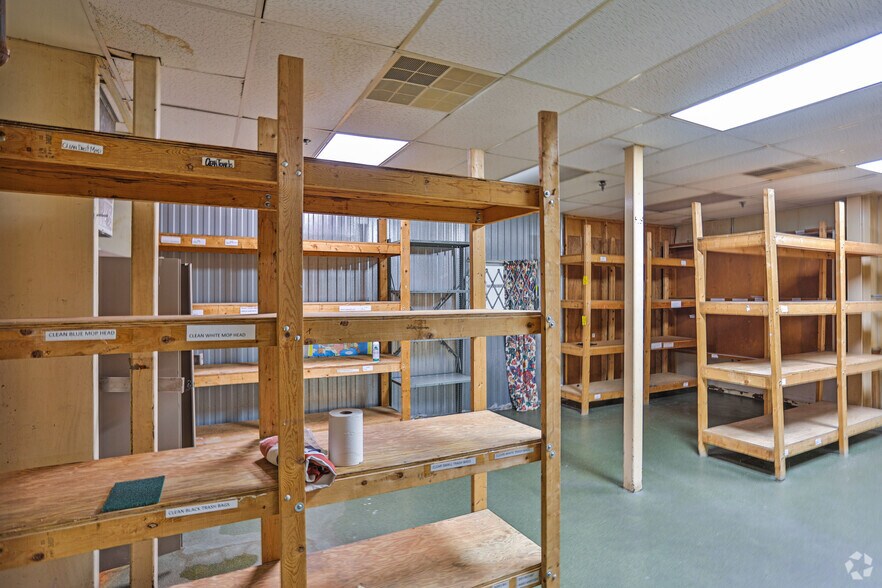 More Photos Of 212 Nuway Packing Dr, Forest City Food Processing For Sale