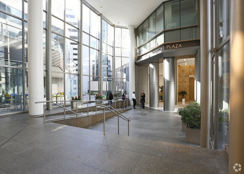 More Photos Of 101 S Tryon St, Charlotte Office Residential For Lease