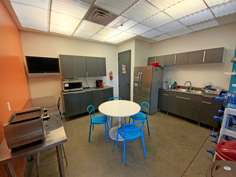 More Photos Of 686 E 110 S, American Fork Office For Sale