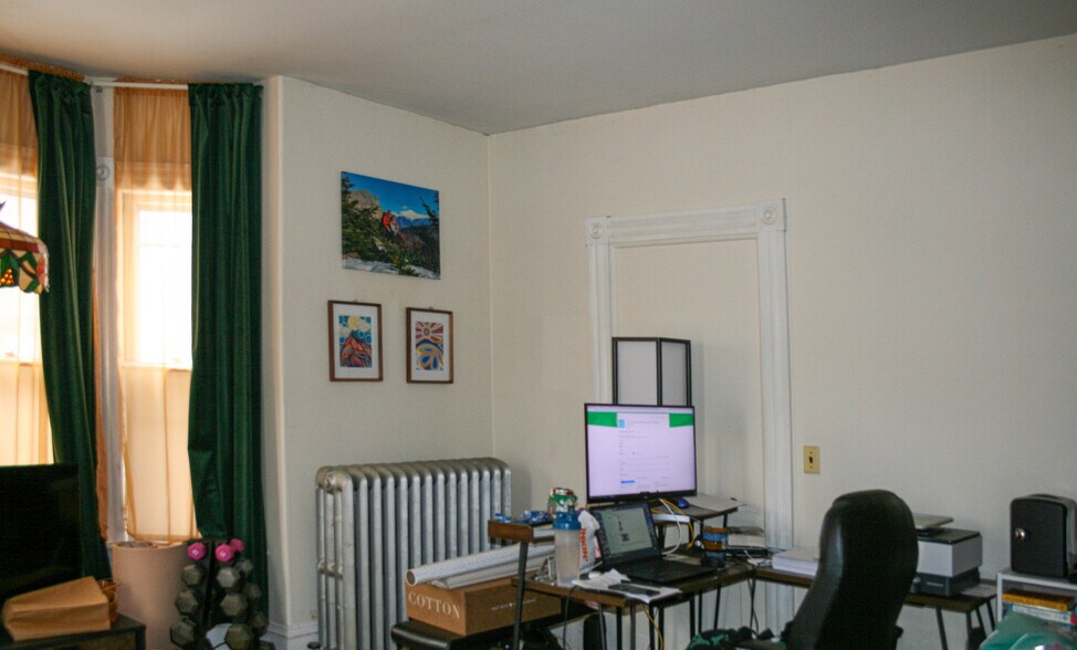 More Photos Of 40 Highland St, Ashland Apartments For Sale