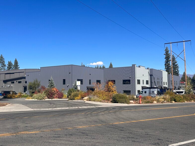 More Photos Of 10775 Pioneer Trl, Truckee Office For Lease