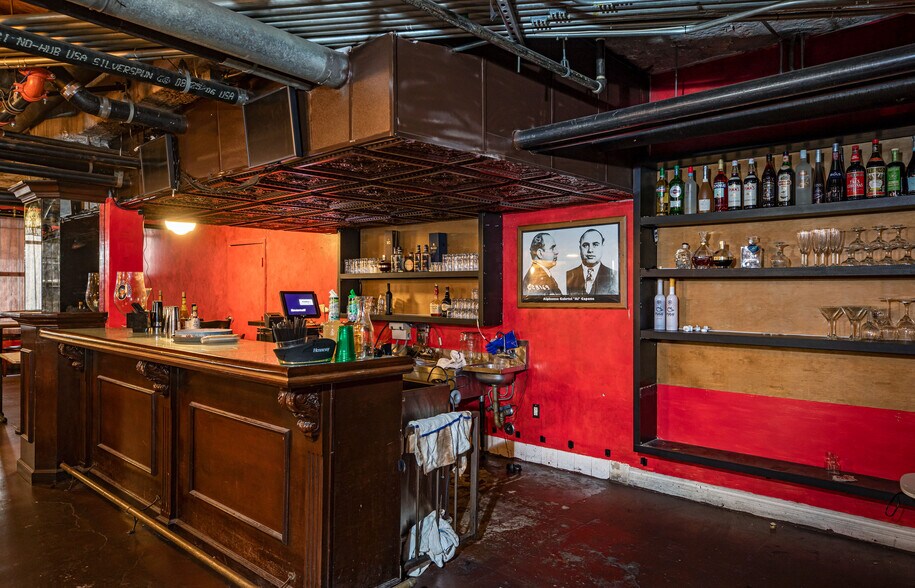 More Photos Of 750 S Broadway, Los Angeles Apartments For Lease