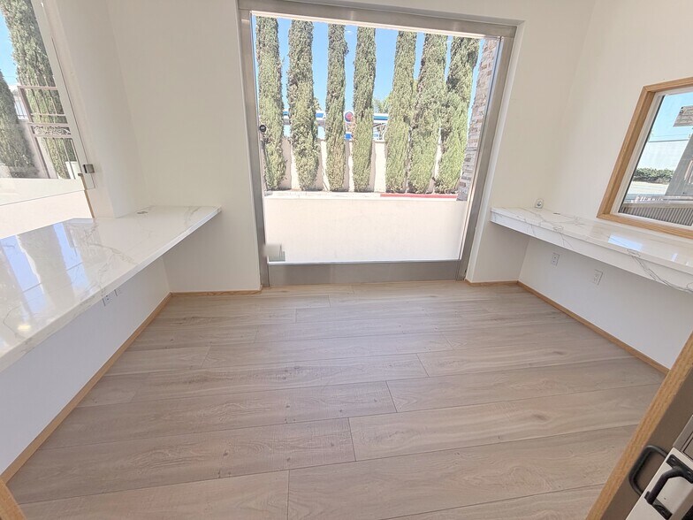 More Photos Of 13345 Euclid St, Garden Grove Restaurant For Sale