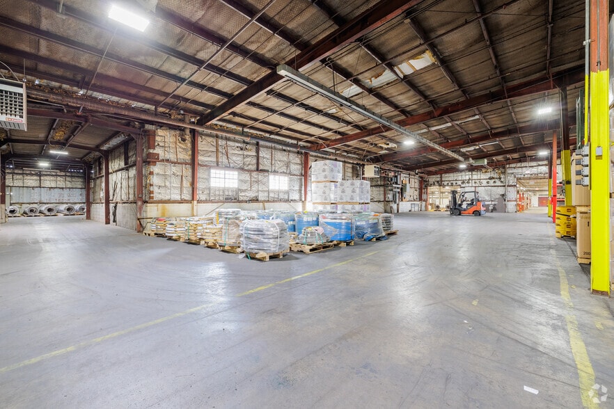 More Photos Of 630 George St, Marshfield Warehouse For Sale