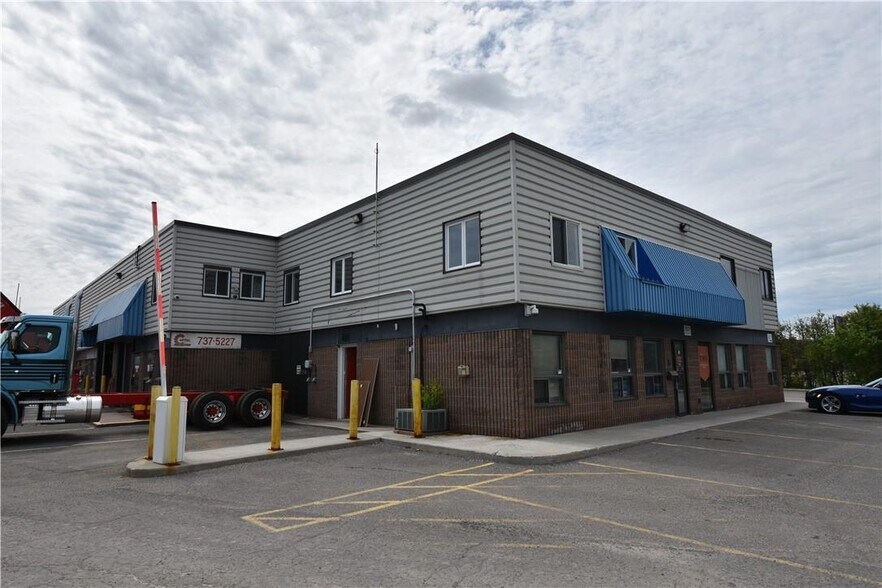 More Photos Of 2627 Edinburgh Pl, Ottawa Warehouse For Lease