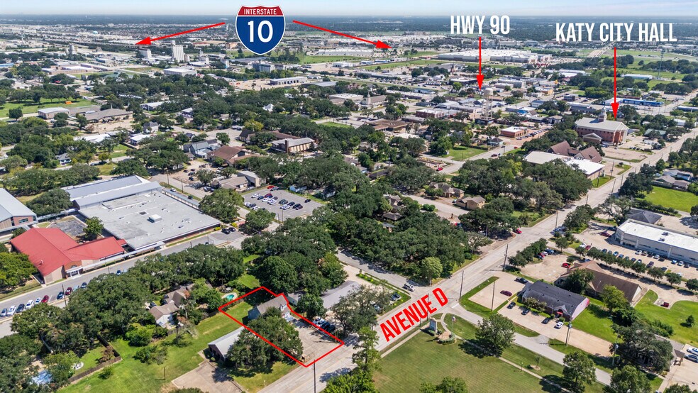More Photos Of 1324 Avenue D, Katy Medical For Sale