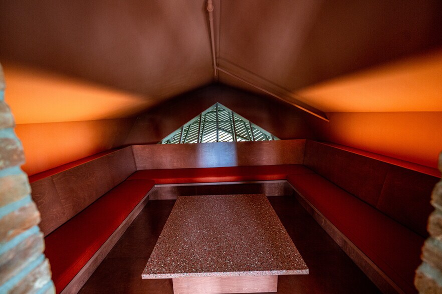 More Photos Of 125 Water St, Catskill Restaurant For Lease