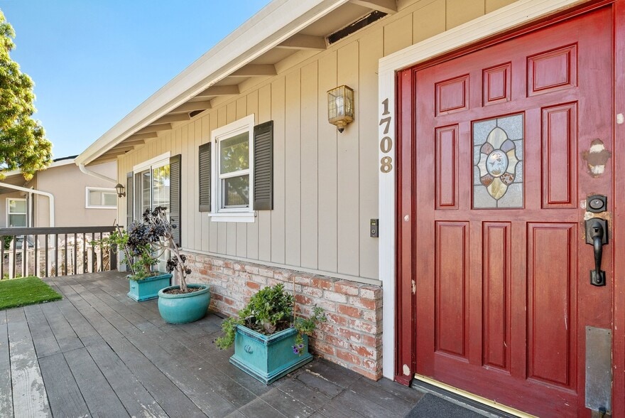 More Photos Of 1708 Hallmark Ln, San Jose Healthcare For Sale