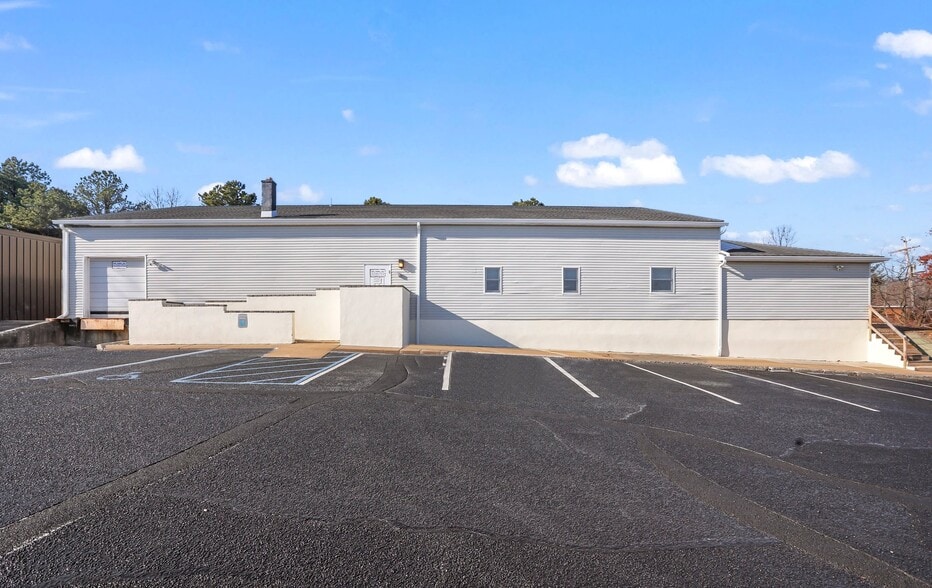 Primary Photo Of 5007 Industrial Rd, Wall Warehouse For Lease