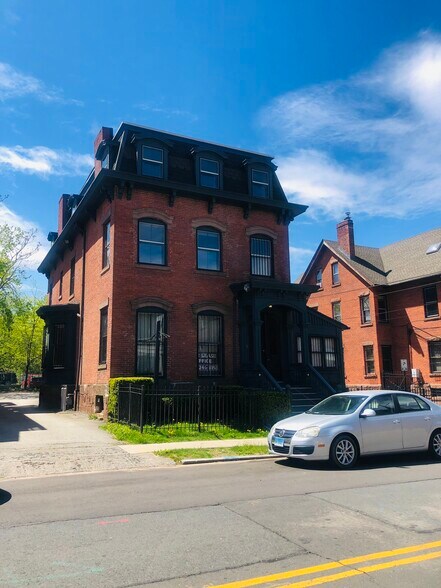 More Photos Of 61 Russ St, Hartford Loft Creative Space For Lease