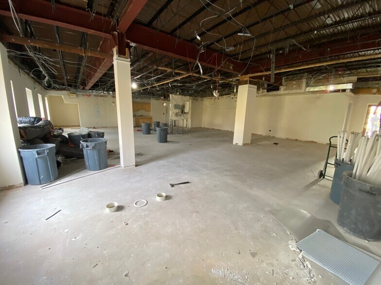 More Photos Of 16 River St, Norwalk Medical For Lease