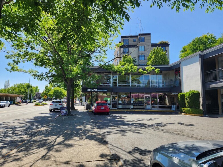 More Photos Of 200-206 Central Way, Kirkland Office Residential For Lease