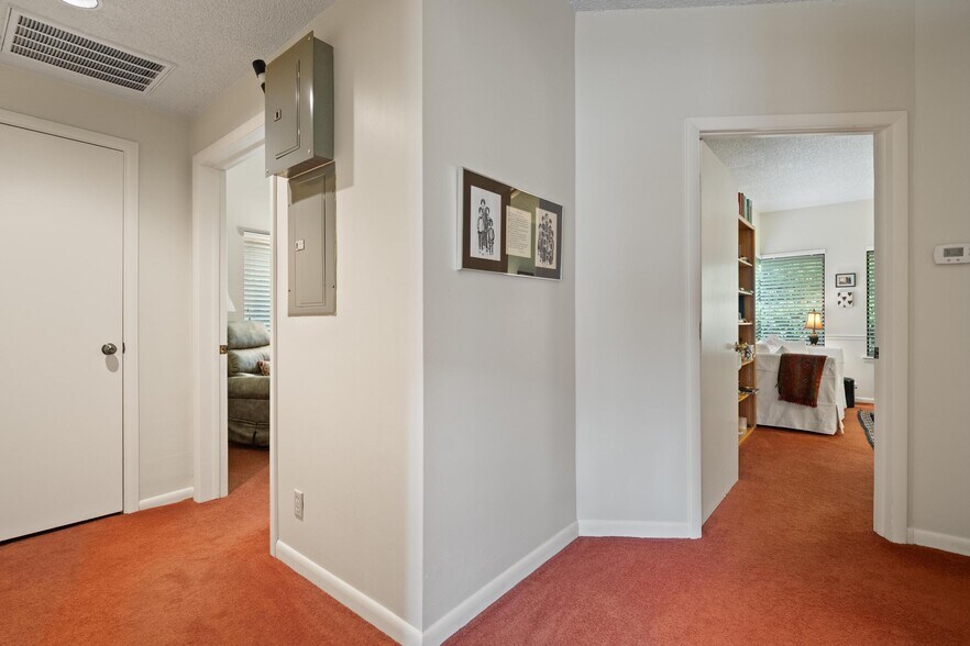 More Photos Of 2424 Enterprise Rd, Clearwater Medical For Sale