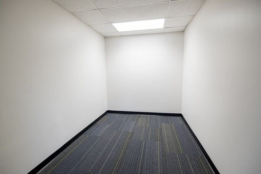 More Photos Of 300 W Main St, Lake Butler Storefront Retail Office For Sale
