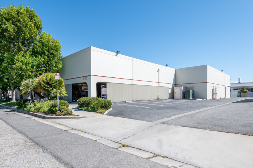 Primary Photo Of 3102-3112 Kashiwa St, Torrance Warehouse For Lease