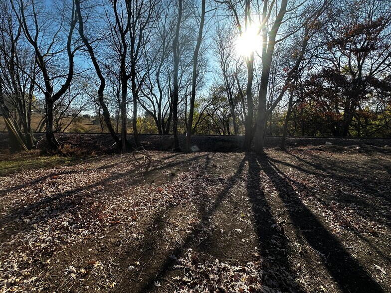 More Photos Of 651 Lincoln St, Oxford Land For Sale