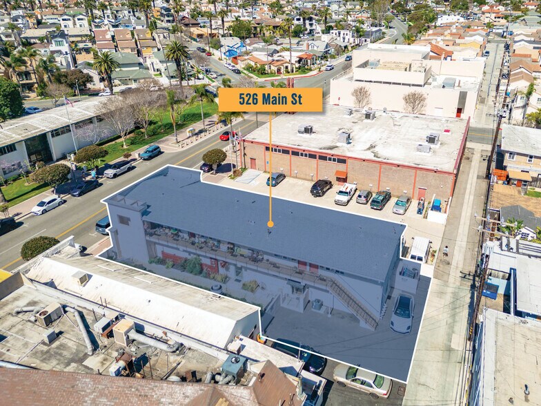 More Photos Of 526 Main St, Huntington Beach Storefront Retail Residential For Sale