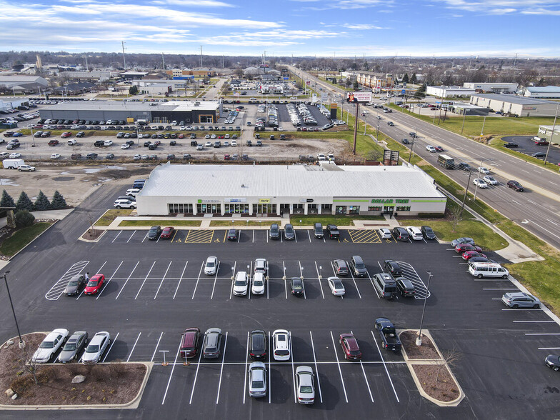 Primary Photo Of 1603 Morrissey Dr, Bloomington Storefront For Lease