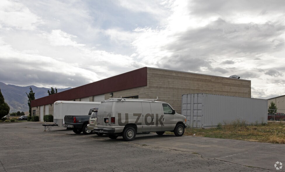 More Photos Of 887 N McCormick Way, Layton Light Manufacturing For Lease