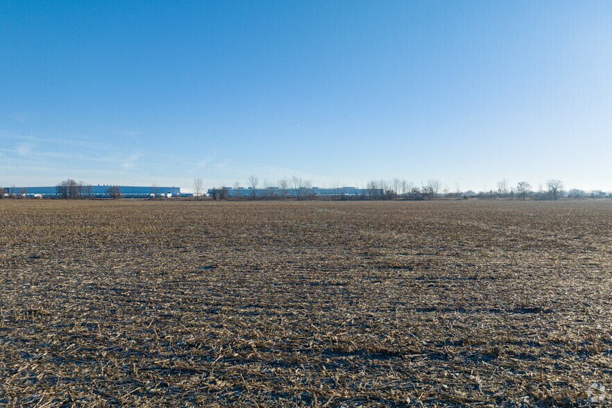 More Photos Of US-35 / SR 753 North East lot of the US-35 / 753 sr, Washington Court House Land For Sale