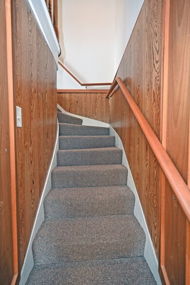 More Photos Of 9101 N Dixie Dr, Dayton Storefront Retail Office For Sale