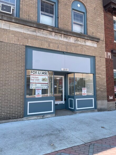 Primary Photo Of 1310 Central Ave, Middletown Storefront Retail Office For Lease