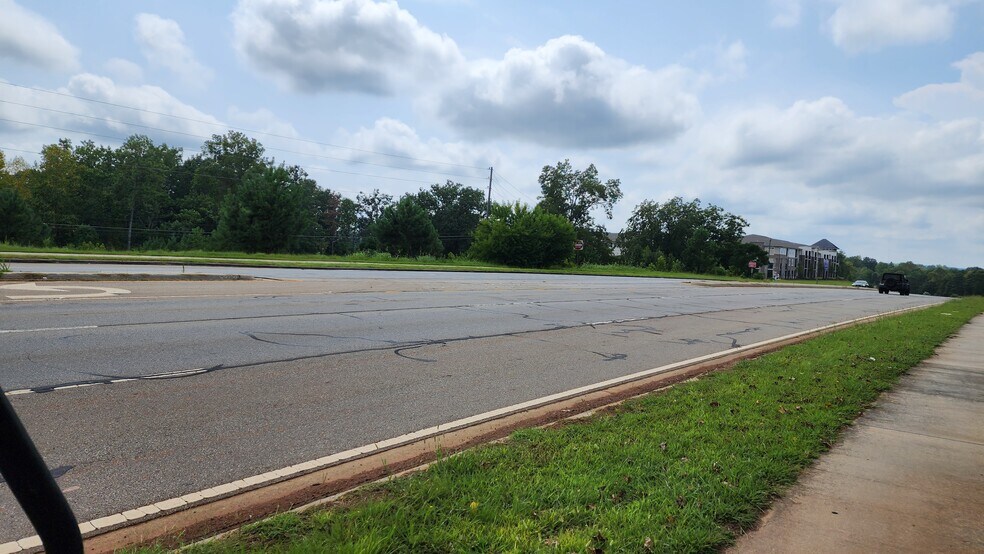 More Photos Of 1661 Friendship Rd, Hoschton Land For Sale