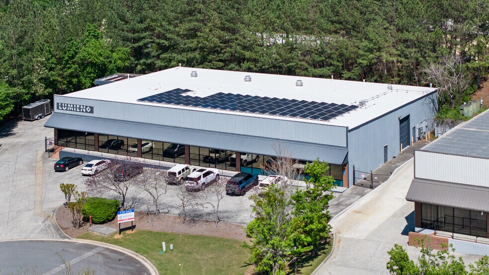 More Photos Of 3050 Matlock Dr, Kennesaw Light Manufacturing For Sale