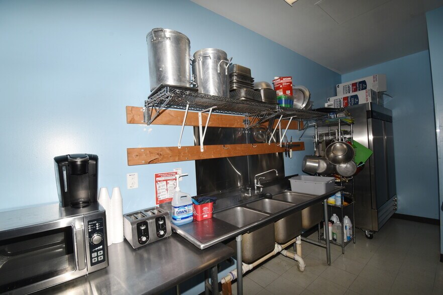 More Photos Of 9001 Cashew Dr, El Paso Daycare Center For Sale