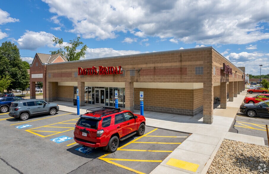 More Photos Of Daniel Webster Hwy & Danf Rd @ Daniel Webster Hwy. & Danfort Rd., Nashua Unknown For Lease