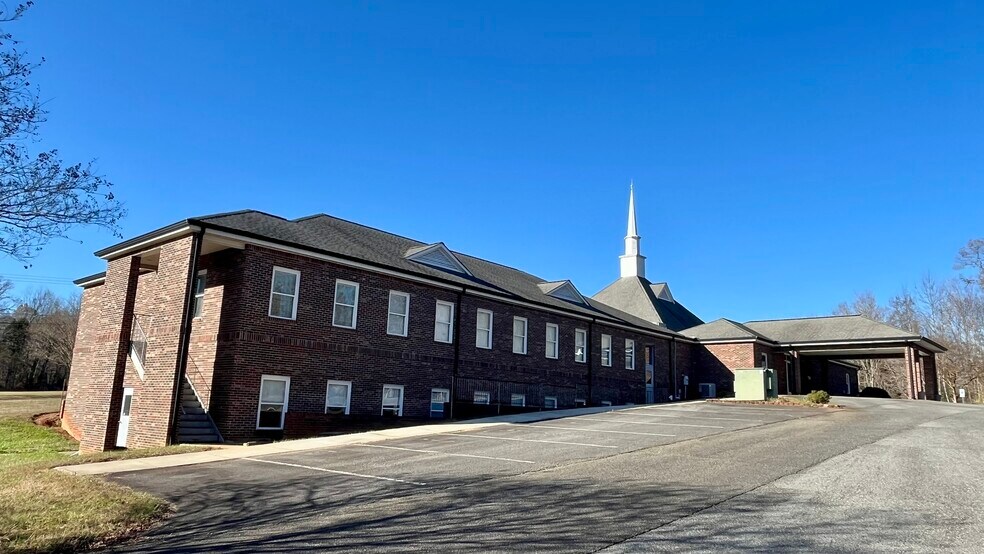 More Photos Of 846 Faith Rd, Salisbury Specialty For Sale