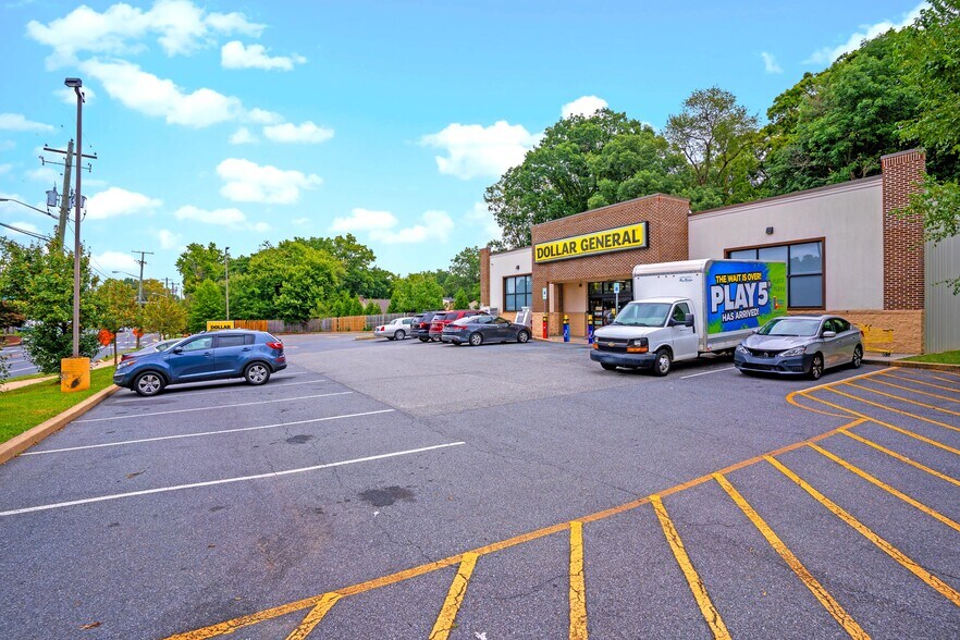 More Photos Of 1402 E Newport Pike, Wilmington Freestanding For Sale