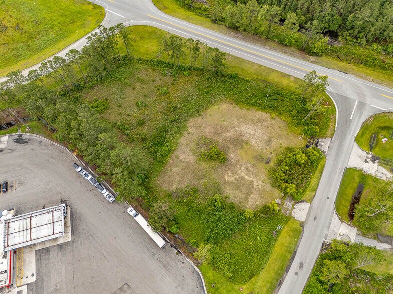 More Photos Of 2100 E 10th St, Woodbine Land For Sale