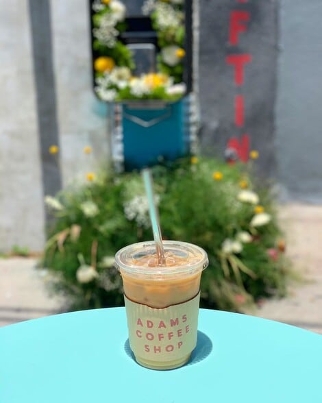 More Photos Of 5135 W Adams Blvd, Los Angeles Apartments For Lease