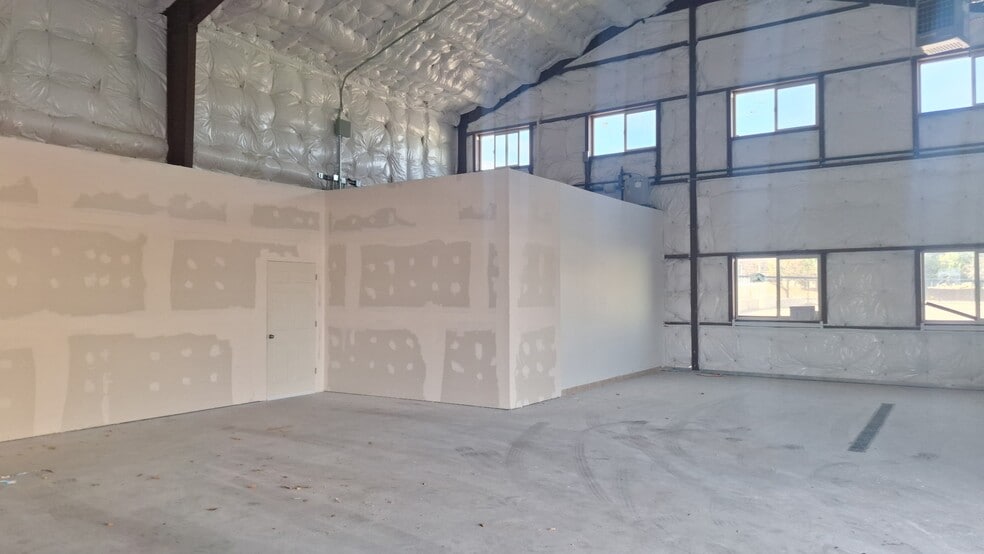 More Photos Of 282 Malibu St, Castle Rock Light Manufacturing For Lease