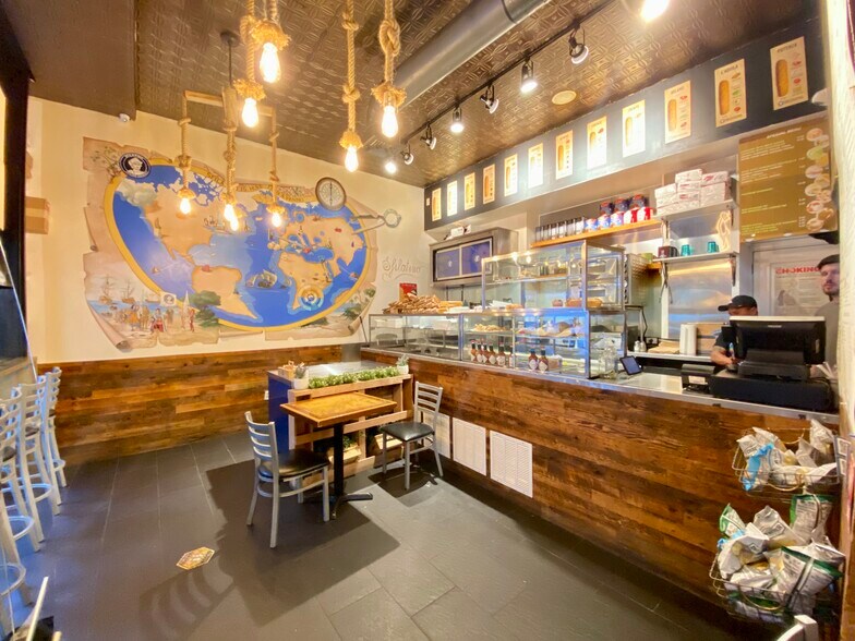 More Photos Of 332-350 W 57th St, New York Apartments For Sale