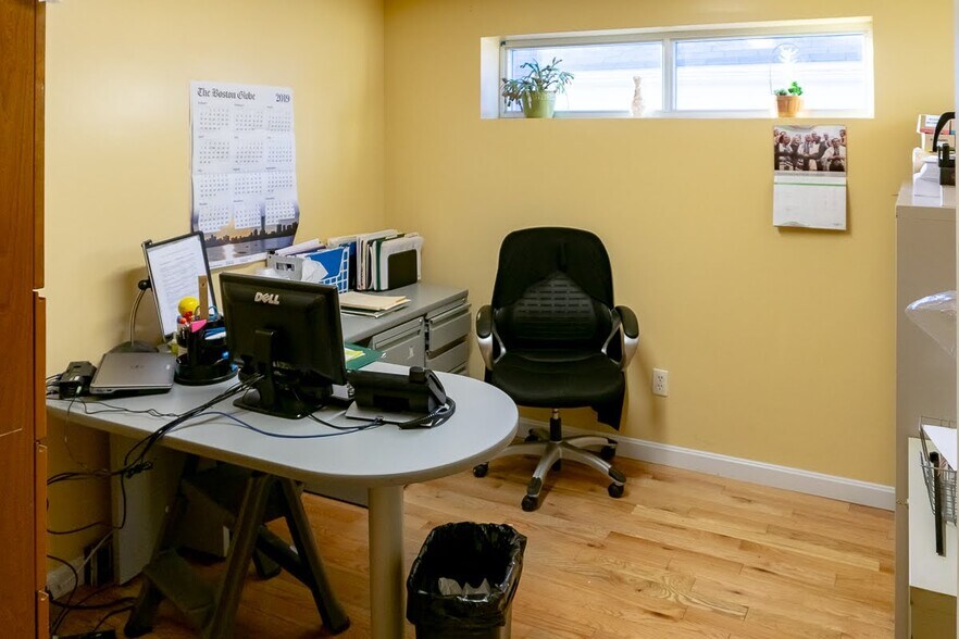 More Photos Of 18 Shepard St, Brighton Office Residential For Lease