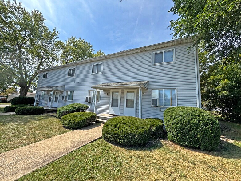 More Photos Of 261 Mohawk Dr, Bourbonnais Apartments For Sale