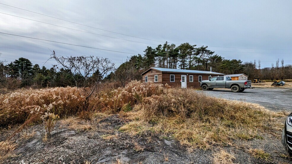 More Photos Of 329 County Route 43, Argyle Office For Sale