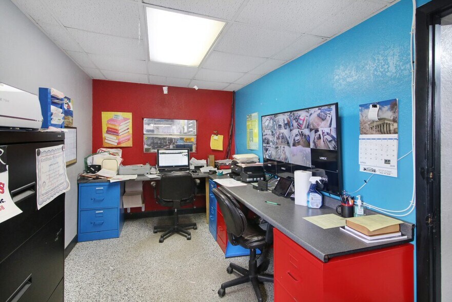 More Photos Of 313 SW 13th Ave, Pompano Beach Service For Lease