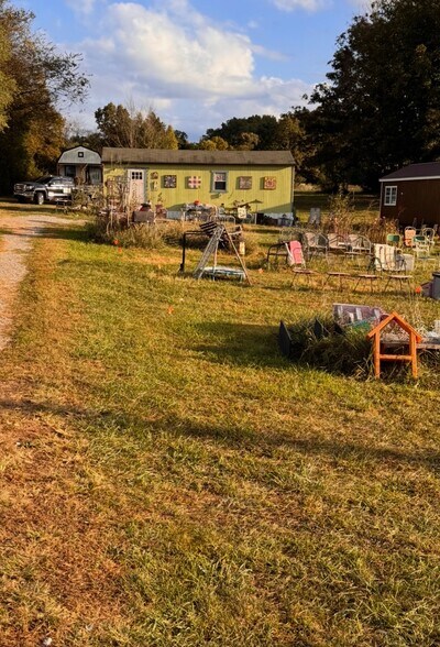 Primary Photo Of 6389 Highway 411 S, Greenback Freestanding For Sale