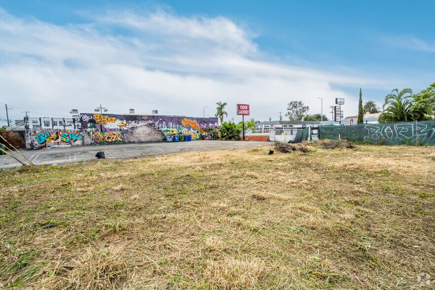More Photos Of 7210 S Western Ave, Los Angeles Land For Sale