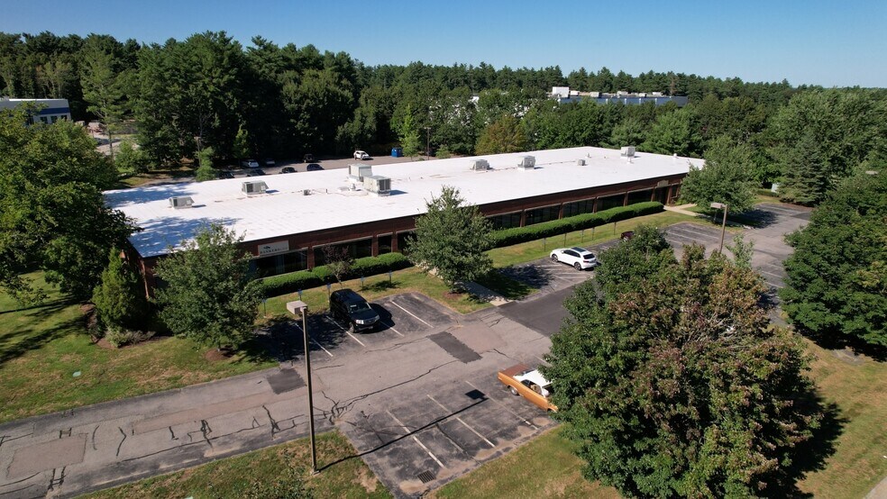 More Photos Of 16 Commerce Blvd, Middleborough Office For Lease