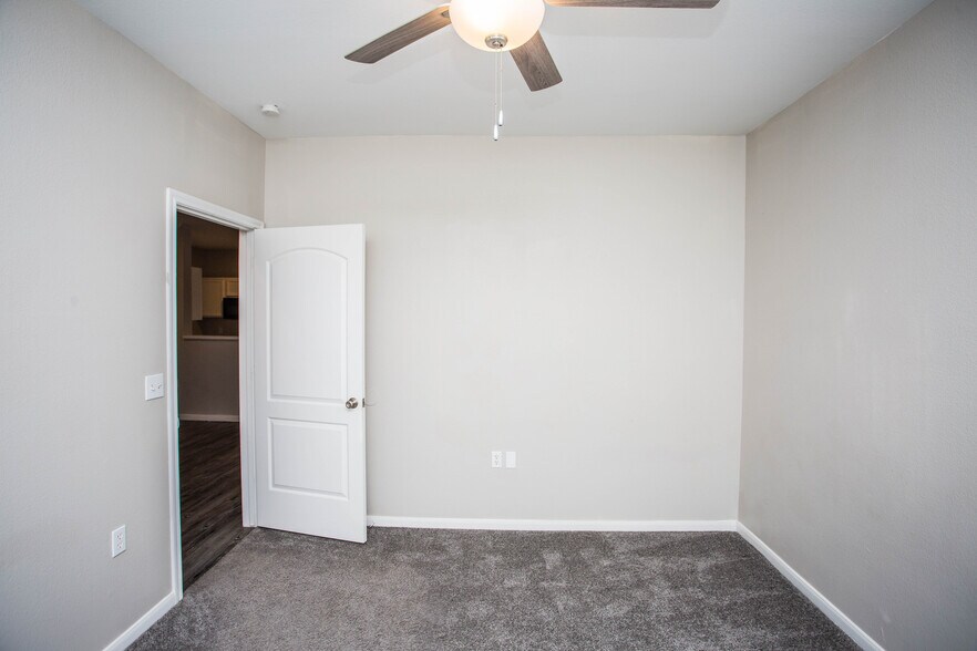 More Photos Of , Lubbock Multifamily For Sale