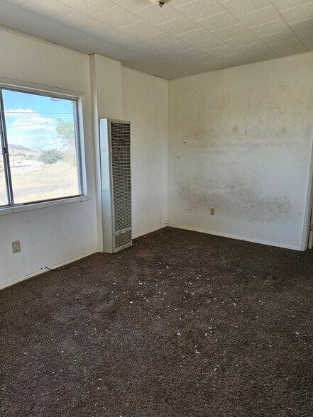 More Photos Of 310 Arizona st, Tonopah Apartments For Sale