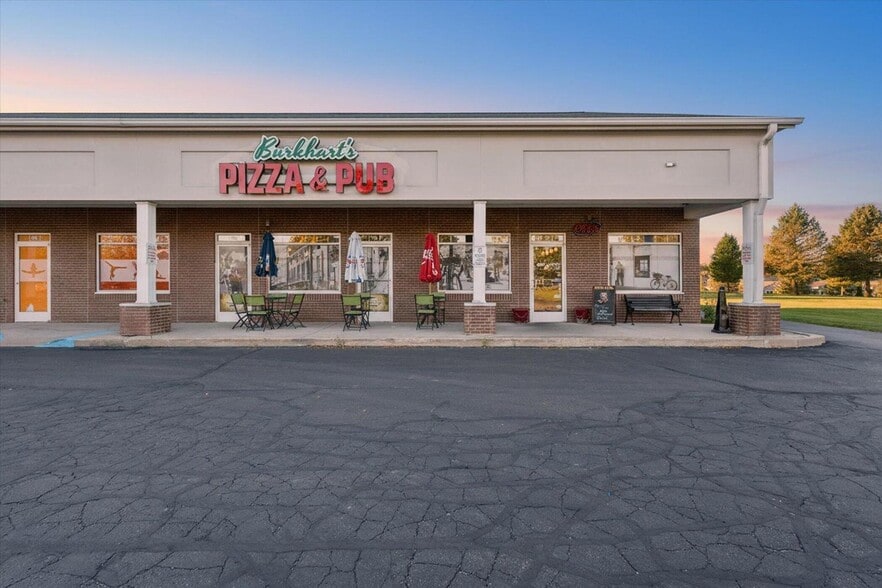More Photos Of 7845-7851 Spring Arbor Rd, Spring Arbor Unknown For Lease
