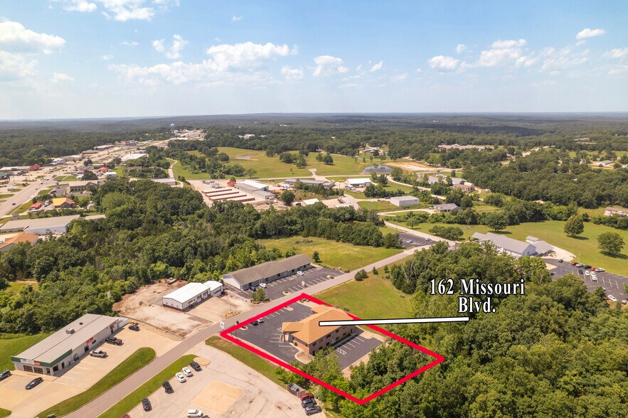 More Photos Of 162 Missouri Blvd, Gravois Mills Medical For Sale