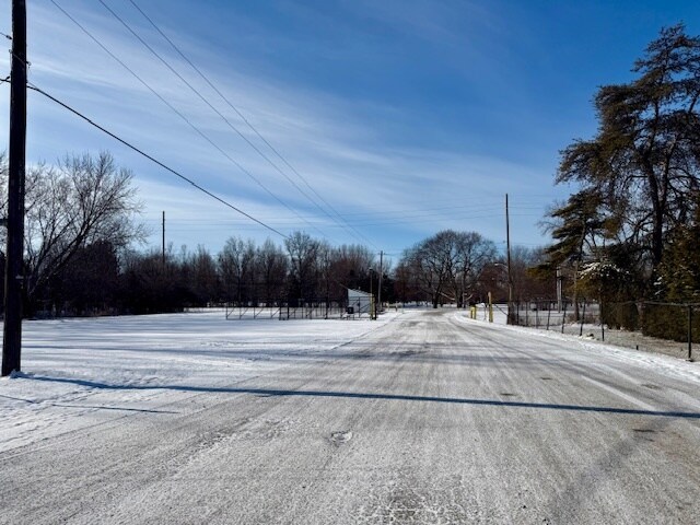 More Photos Of 4000 Bethel Ave, Indianapolis Warehouse For Lease