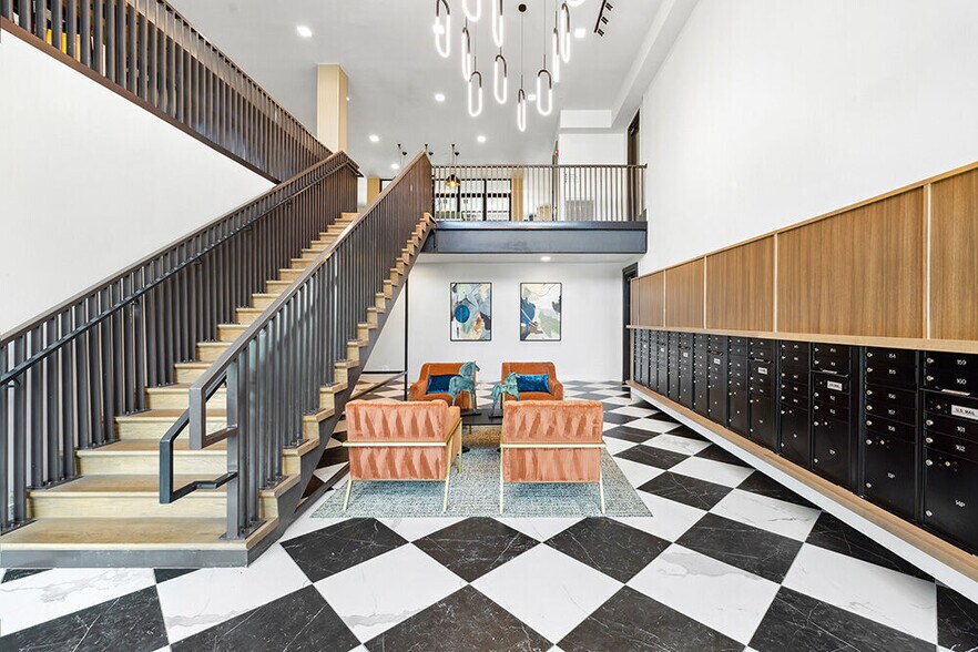 More Photos Of 930 W Mallard Creek Church Rd, Charlotte Apartments For Lease