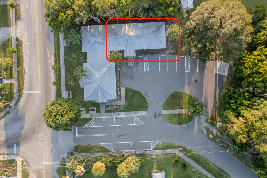 More Photos Of 20804 W Pennsylvania Ave, Dunnellon Freestanding For Lease